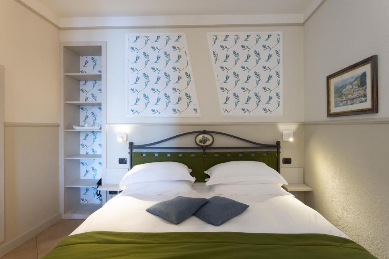 Casa Du Lac, By R Collection Hotels Варенна Экстерьер фото