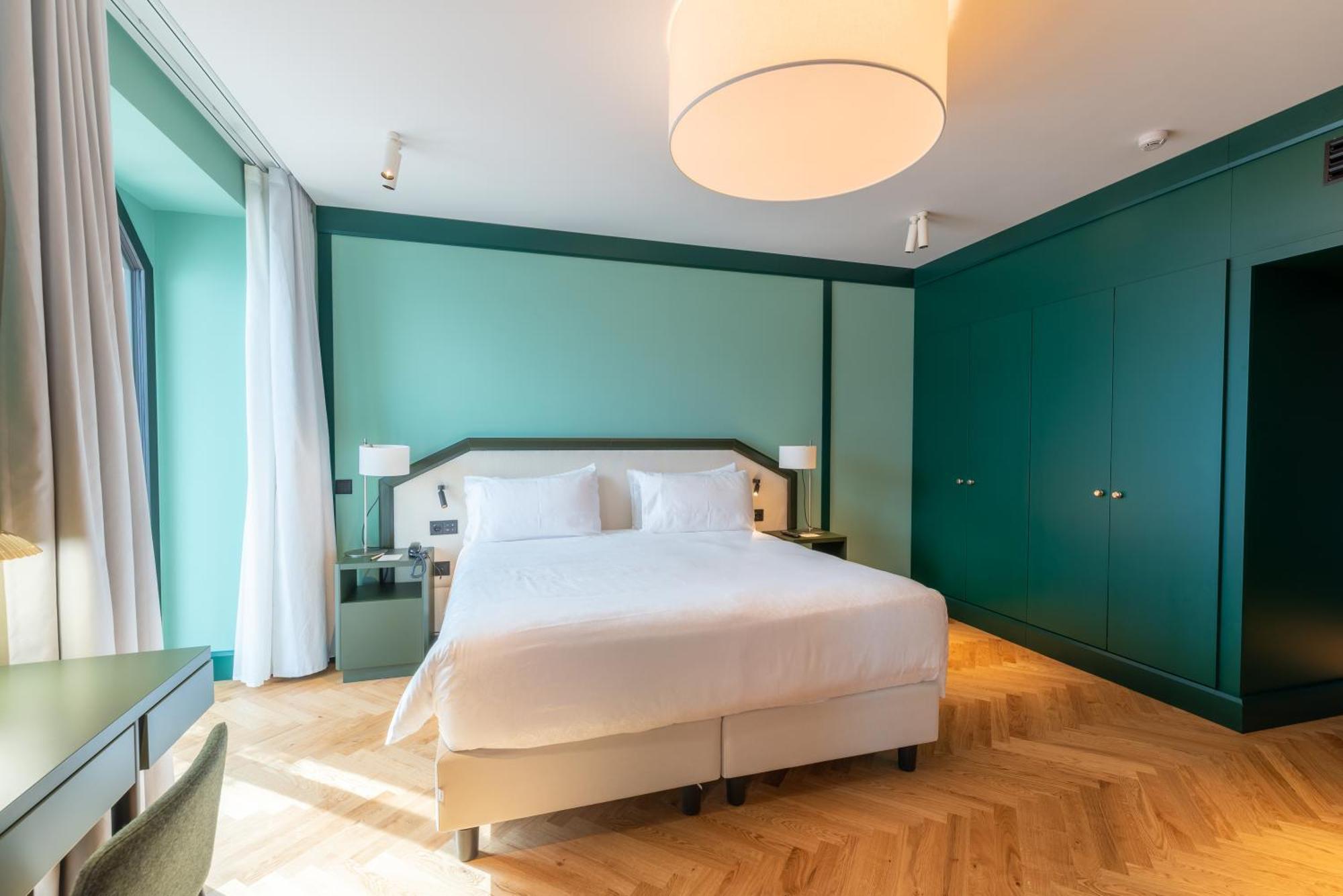 Casa Du Lac, By R Collection Hotels Варенна Номер фото